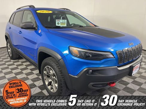 Used 2020 Jeep Cherokee Trailhawk image 1