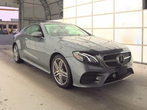Used 2018 Mercedes-Benz E 400 4MATIC Coupe w/ Premium 1 Package image 3