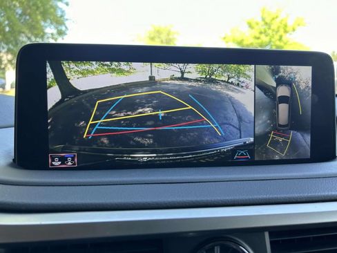 Used 2022 Lexus RX 350 FWD w/ Premium Package image 16