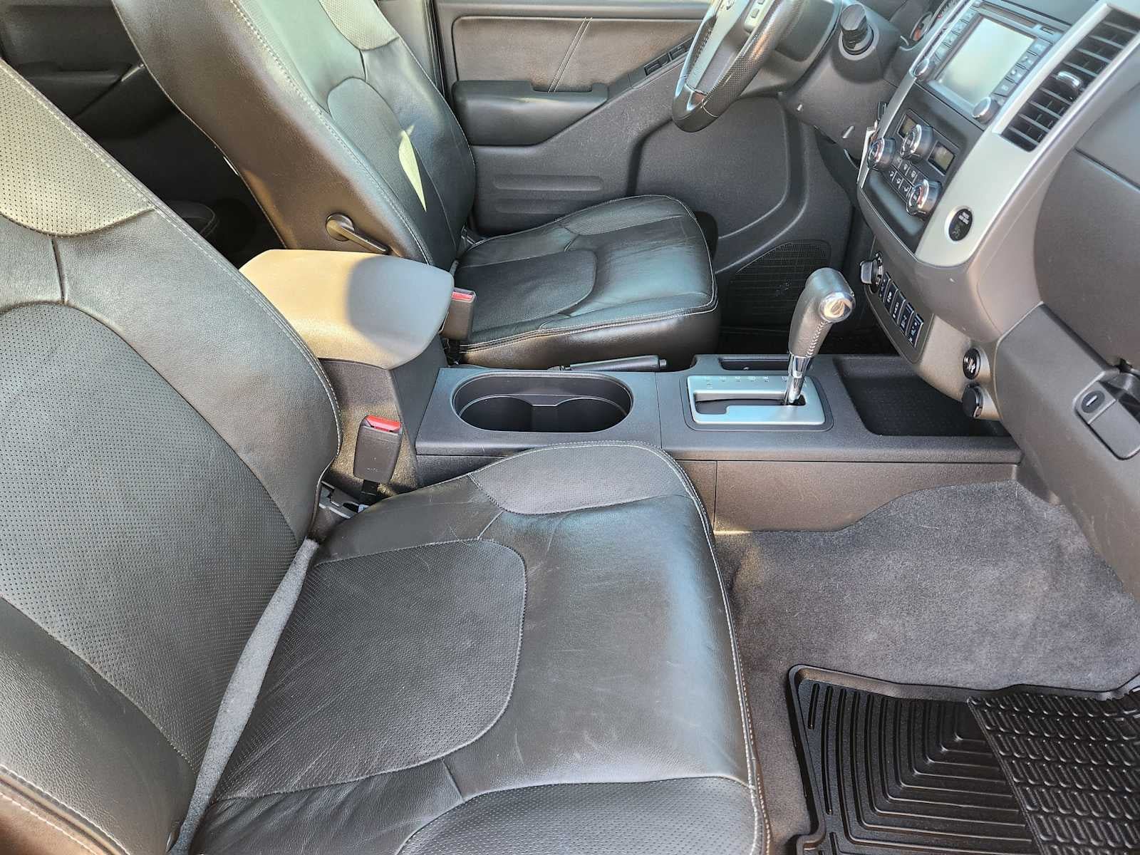 Used 2019 Nissan Frontier PRO-4X w/ Pro-4x Luxury Package AWD/4WD image 14