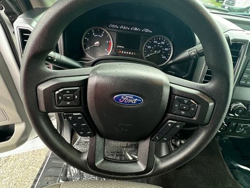 Used 2018 Ford F350 XLT image 14