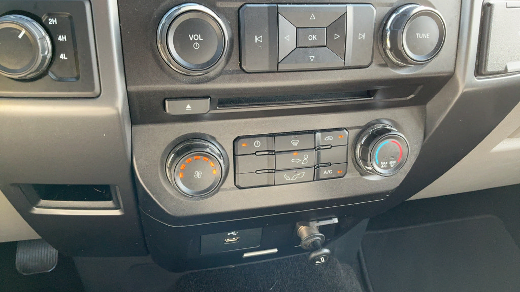 Used 2018 Ford F150 XLT AWD/4WD image 16