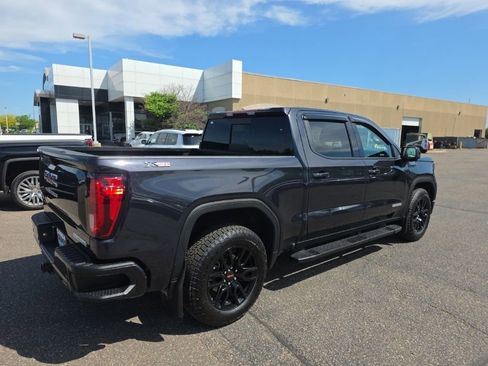 Used 2024 GMC Sierra 1500 Elevation w/ Elevation Premium Package AWD/4WD image 5