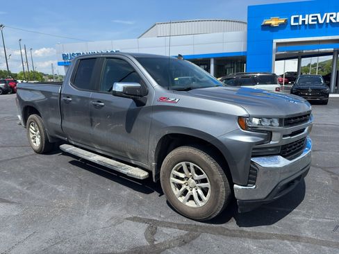 Used 2020 Chevrolet Silverado 1500 LT w/ All-Star Edition AWD/4WD image 3