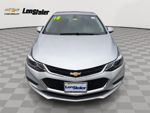 Used 2018 Chevrolet Cruze LT FWD image 8