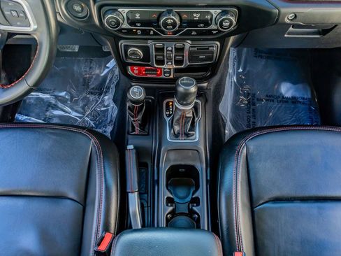 Used 2022 Jeep Gladiator Rubicon w/ LED Lighting Group image 26