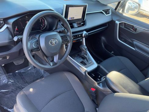 Certified 2025 Toyota RAV4 LE image 19