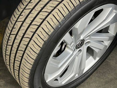 Used 2022 Volkswagen Atlas SE image 43