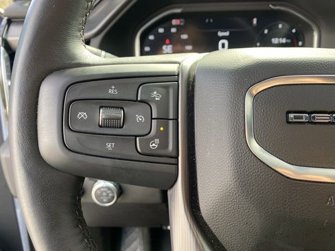 Used 2025 GMC Sierra 3500 Denali Ultimate image 33