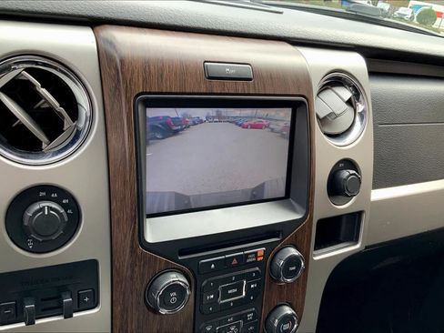 Used 2013 Ford F150 Lariat w/ Lariat Chrome Pkg AWD/4WD image 28