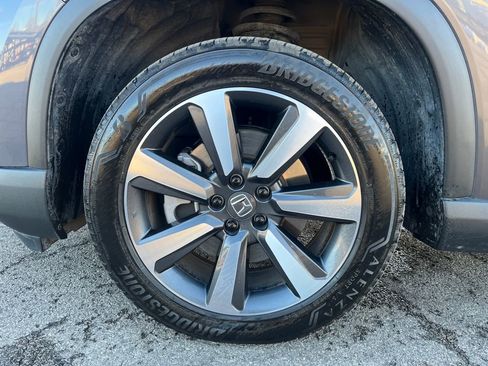 Used 2024 Honda Pilot Touring image 15