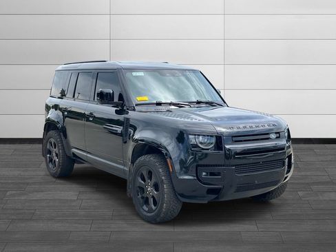 Used 2022 Land Rover Defender 110 X AWD/4WD image 7