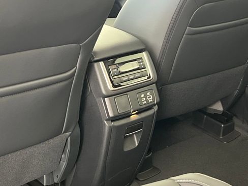 New 2026 Subaru Ascent Premium AWD/4WD image 33