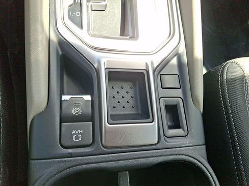 Certified 2022 Subaru Forester AWD/4WD image 27