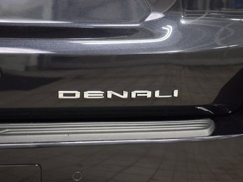 Used 2024 GMC Yukon Denali w/ LPO, Floor Liner Package image 23