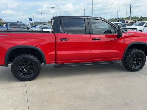 Used 2024 Chevrolet Silverado 1500 ZR2 w/ ZR2 Bison Edition AWD/4WD image 8