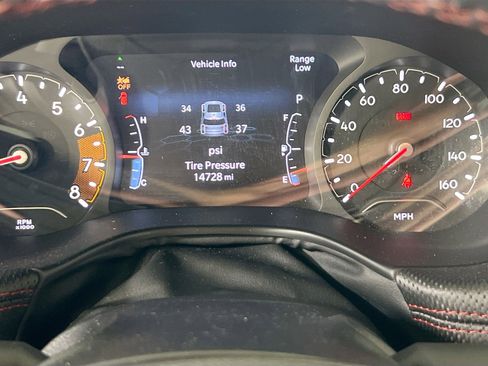 Used 2022 Jeep Compass Trailhawk w/ Trailhawk Convenience Group image 12