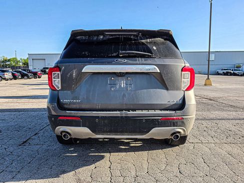 Used 2022 Ford Explorer Limited w/ Equipment Group 301A image 5