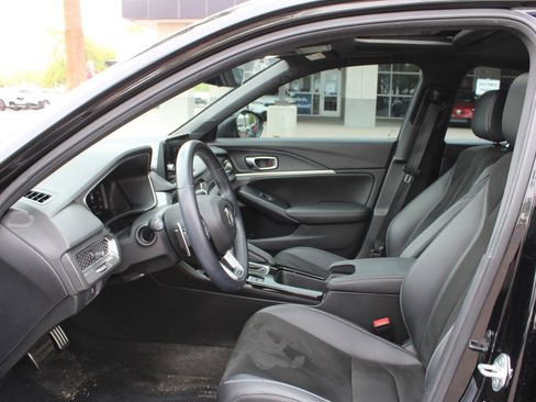 Used 2023 Acura Integra A-Spec image 9