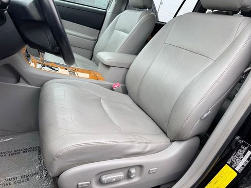 Used 2009 Toyota Highlander Limited AWD/4WD image 5