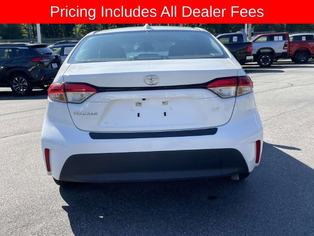 Used 2024 Toyota Corolla LE FWD image 4
