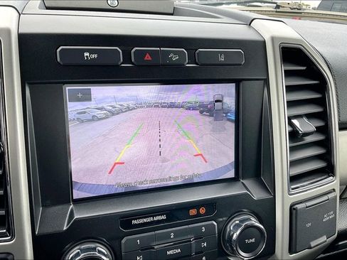 Certified 2020 Ford F250 Lariat w/ Lariat Value Package image 13