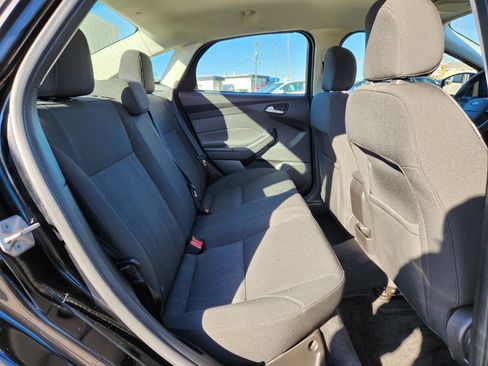 Used 2017 Ford Focus SE image 14