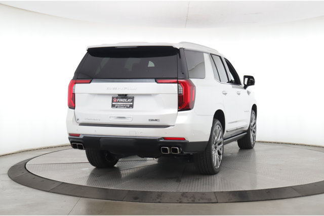 Used 2025 GMC Yukon Denali Ultimate w/ LPO, Floor Liner Package AWD/4WD image 7