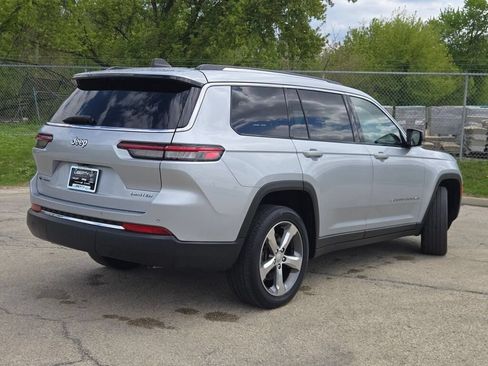 Used 2021 Jeep Grand Cherokee L Limited AWD/4WD image 12