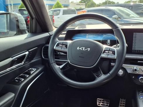 Used 2025 Kia Telluride SX Prestige X-Line AWD/4WD image 16