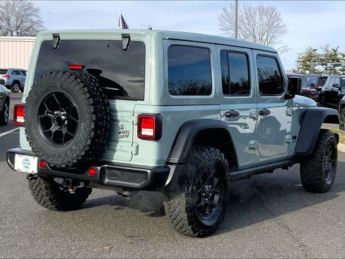 Certified 2024 Jeep Wrangler Willys image 10