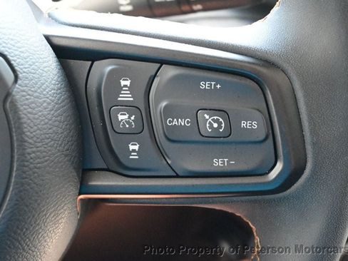 Used 2024 Jeep Wrangler Sport AWD/4WD image 26