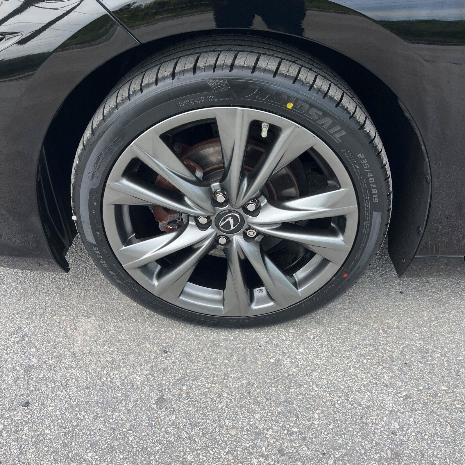 Used 2021 Lexus ES 350 F Sport w/ Accessory Package 2 FWD image 5