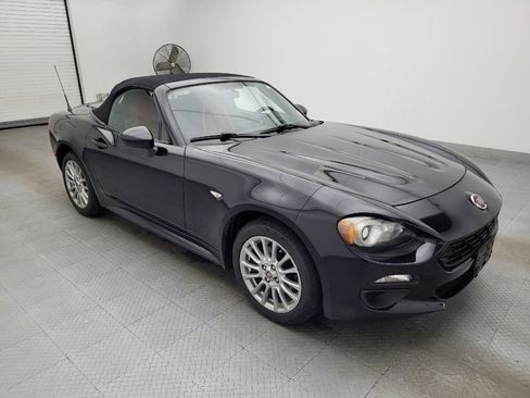 Used 2017 FIAT 124 Spider Classica image 11
