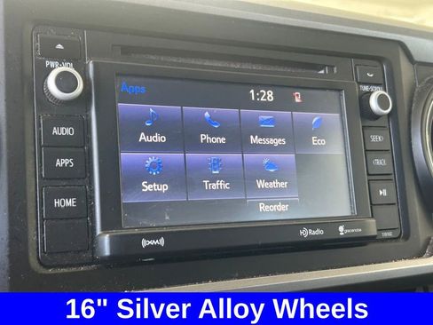 Used 2017 Toyota Tacoma SR5 image 10