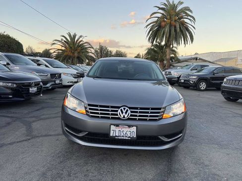 Used 2015 Volkswagen Passat TDI SE image 8