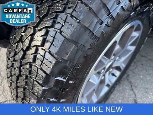 Used 2025 Jeep Wrangler Sport S image 7