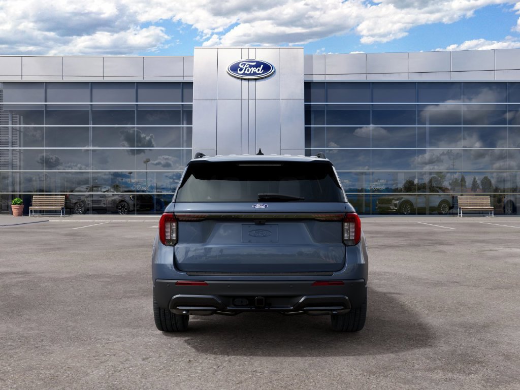 New 2027 Ford Explorer ST-Line w/ Premium Package RWD image 7