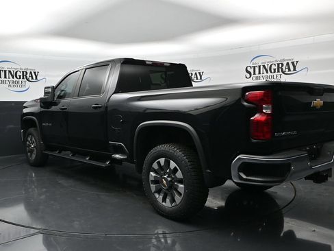 Used 2024 Chevrolet Silverado 2500 LT w/ All Star Edition AWD/4WD image 5