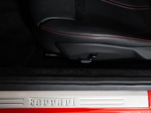 Certified 2021 Ferrari Roma image 31