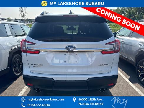 Used 2025 Subaru Ascent Premium AWD/4WD image 5