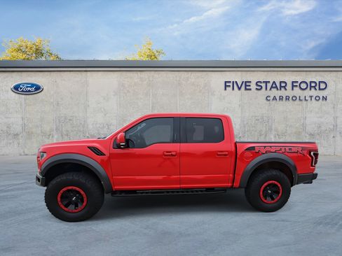 Certified 2018 Ford F150 Raptor w/ Equipment Group 802A Luxury image 5