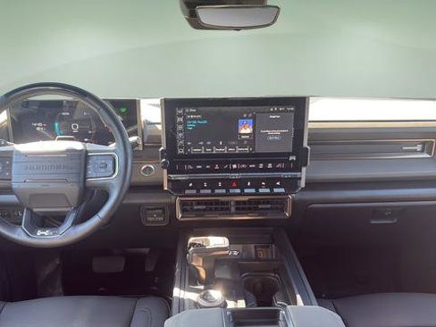 Used 2024 GMC Hummer EV 3X w/ Extreme Off-Road Package AWD/4WD image 7
