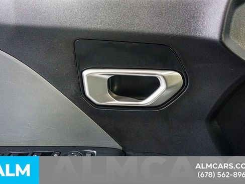 Used 2025 Kia K4 LXS image 47