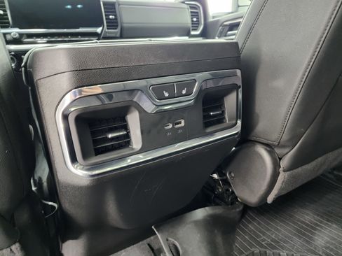 Used 2024 Chevrolet Silverado 2500 LTZ w/ LTZ Premium Package image 44