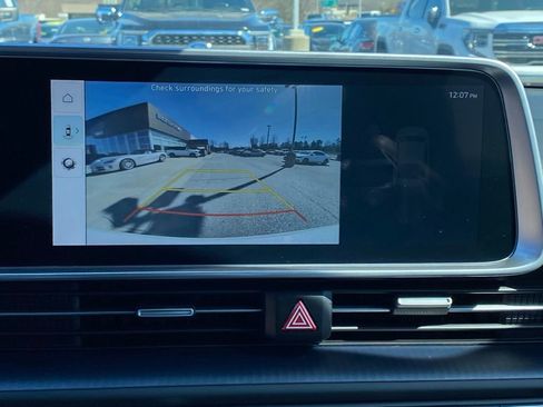 New 2025 Hyundai Ioniq 6 SE RWD image 17