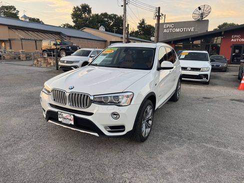 Used 2015 BMW X3 xDrive28i AWD/4WD image 3