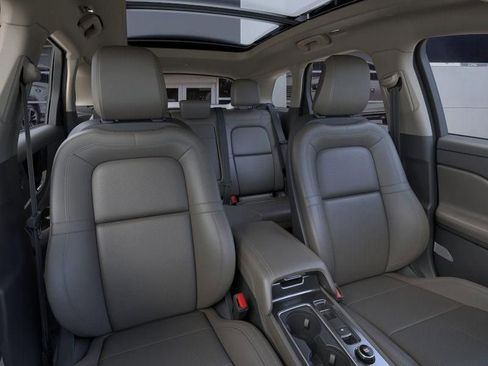 New 2026 Lincoln Corsair Grand Touring image 10