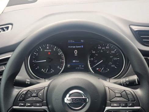 Used 2022 Nissan Rogue Sport S AWD/4WD image 11