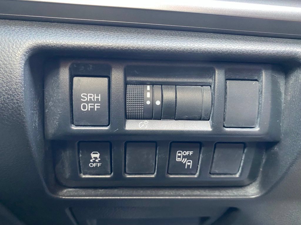 Used 2019 Subaru Crosstrek 2.0i Limited w/ Popular Package #4 AWD/4WD image 28